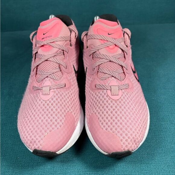 Size 9.5 - Women’s Nike Renew Run 2 pink shoes - Picture 5 of 9